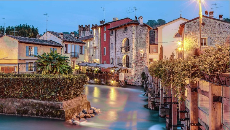 Evening view of Borghetto sul Mincio